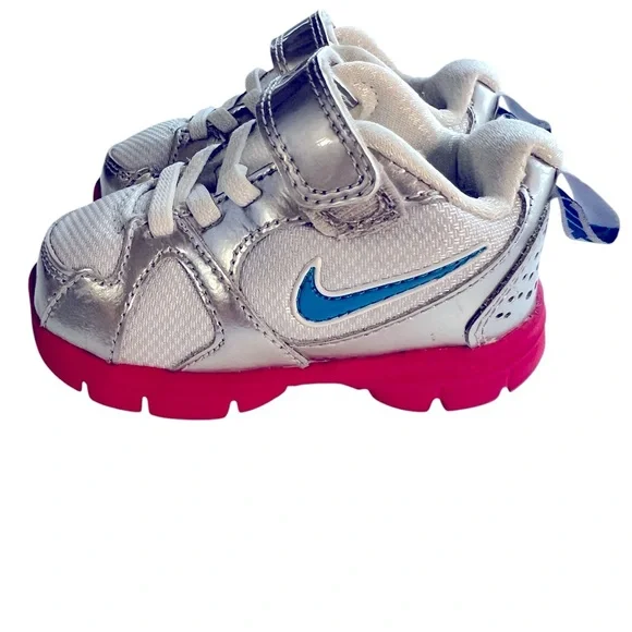 Nike Pink and White Athletic Trainer Sneaker Shoes Infant Toddler Size 4C - Picture 3 of 6
